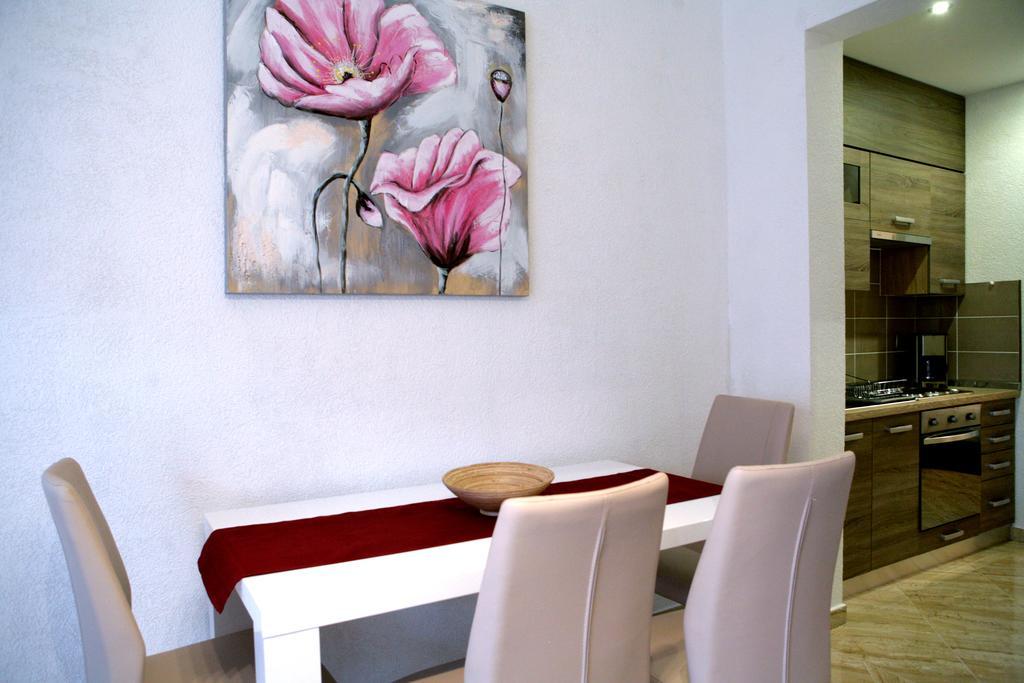 Porta Anna Apartments Μεντουλίν Εξωτερικό φωτογραφία